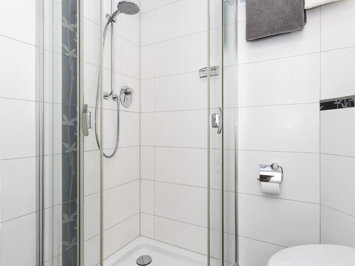 Charming Apartment On Ruegen Island With Balcony Sellin  Εξωτερικό φωτογραφία